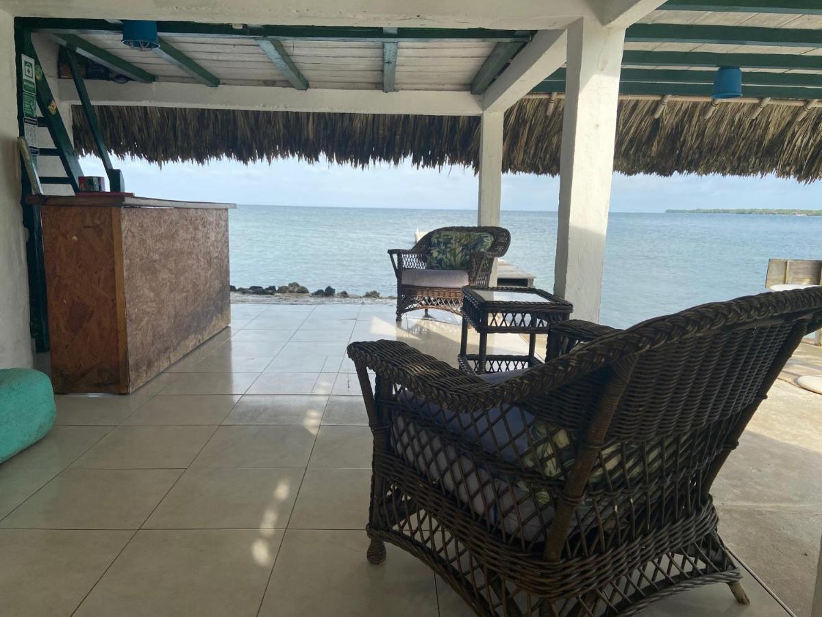 Hotel Puntanorte Tintipan Island Buitenkant foto