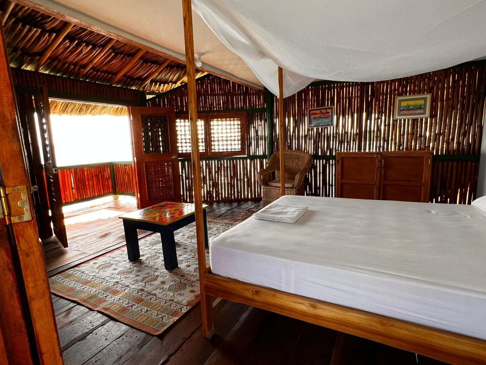 Hotel Puntanorte Tintipan Island Buitenkant foto