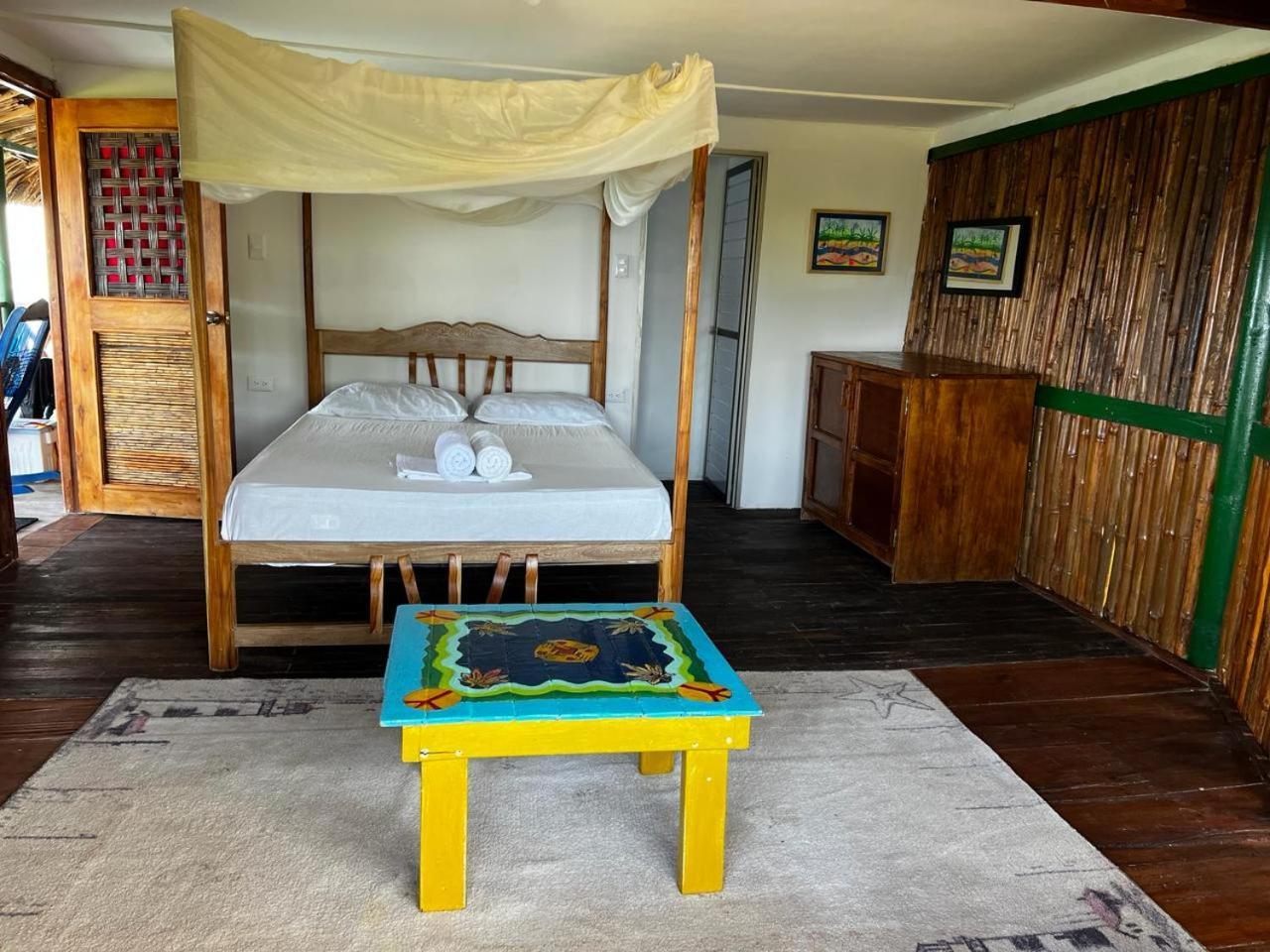 Hotel Puntanorte Tintipan Island Buitenkant foto